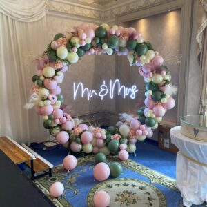 Wedding Balloon hoop (Mr and Mrs Led Sign)